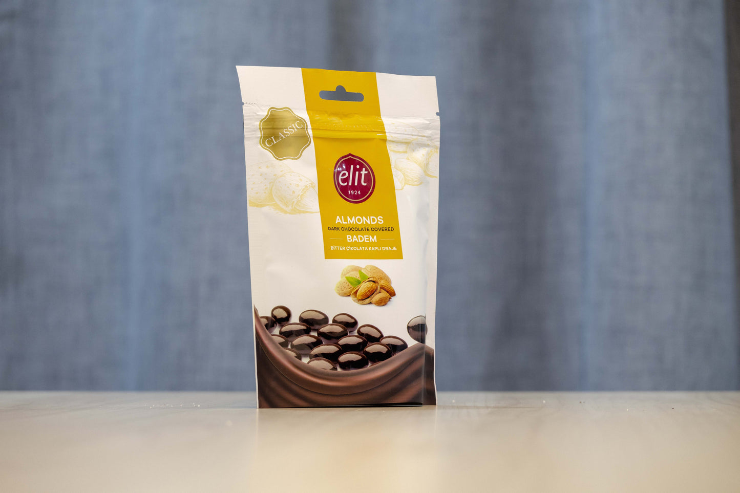 Elit Dark Chocolate Almond 125g