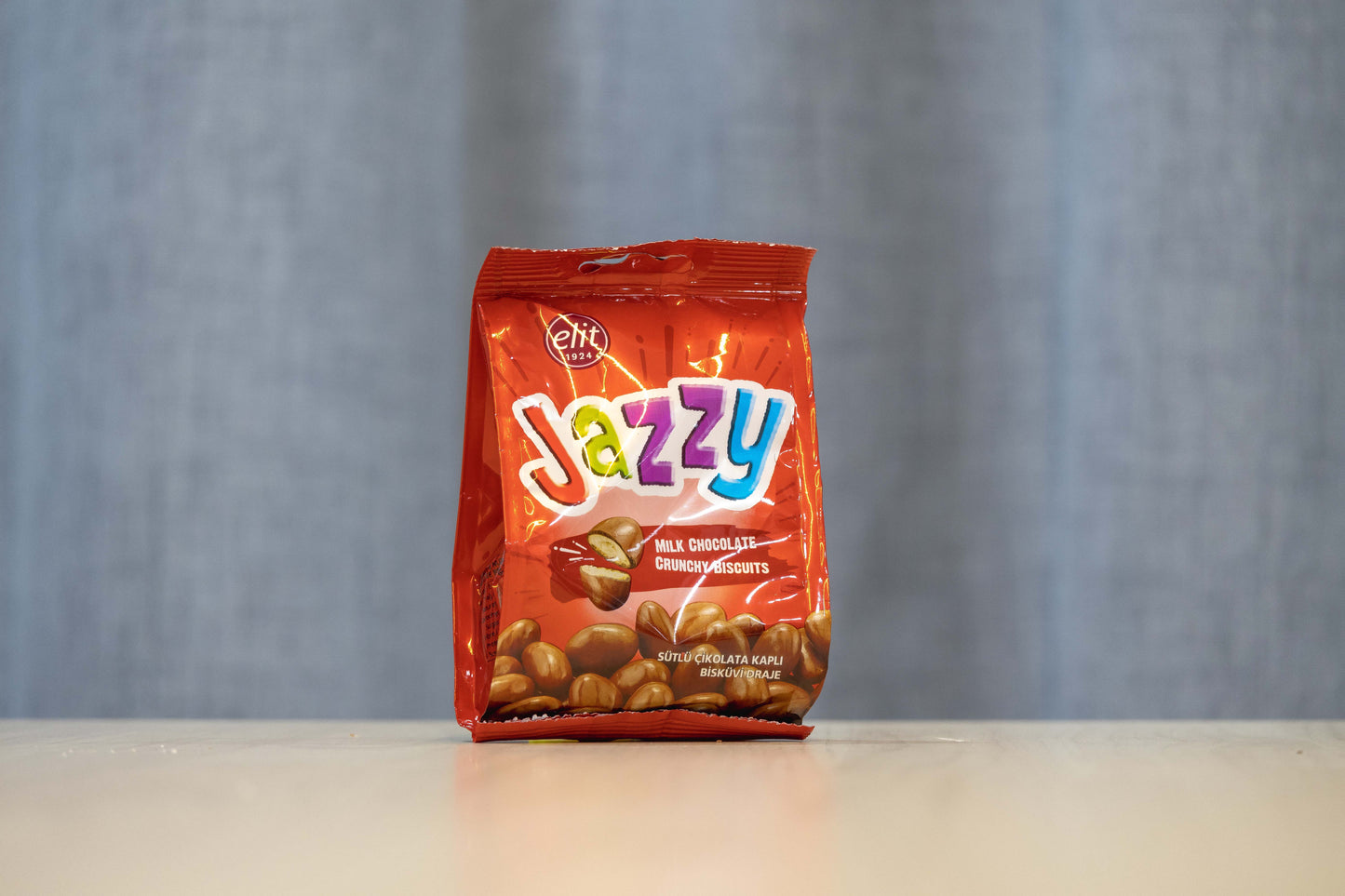 Jazzy Milk Chocolate Crunchy Biscuits 40g