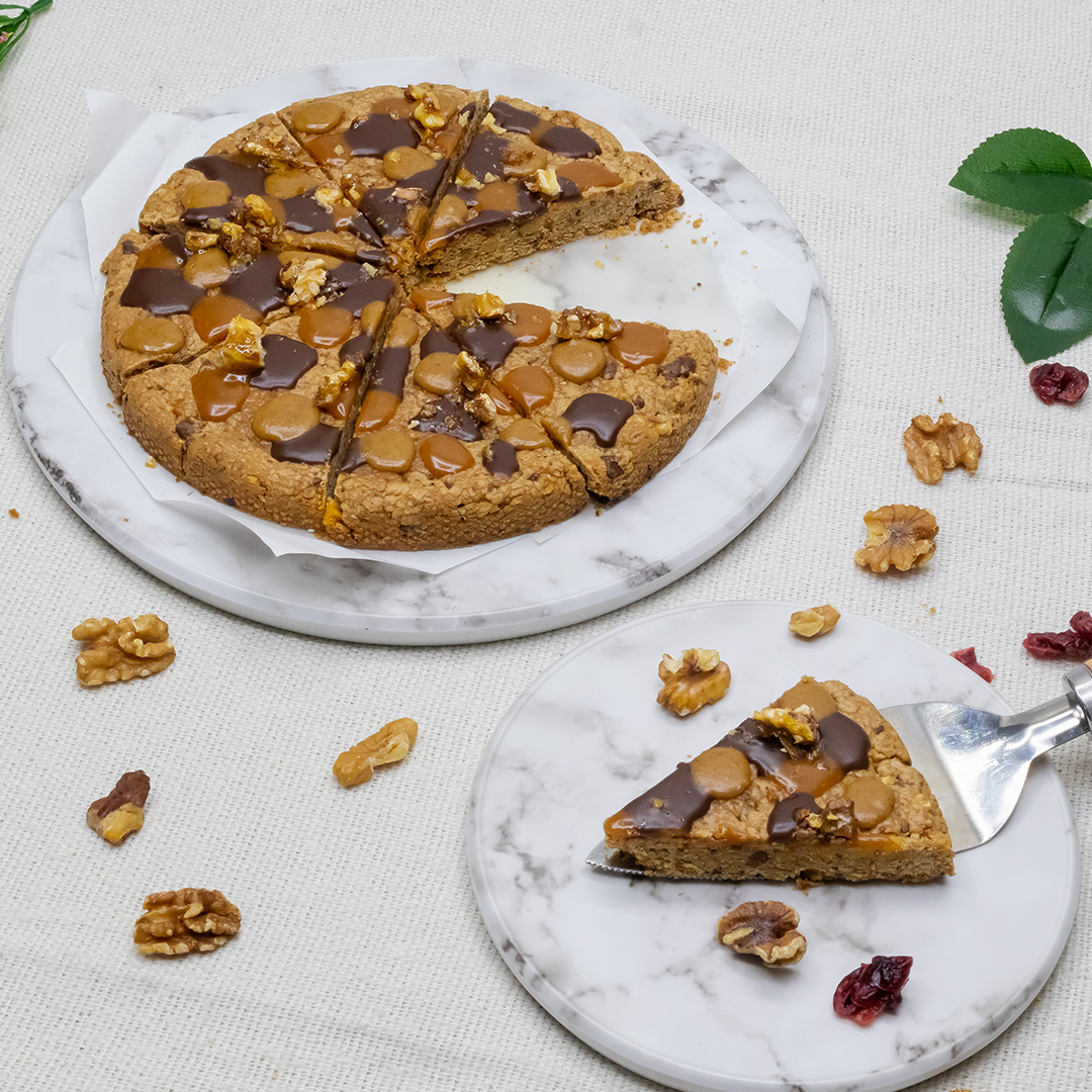 Walnut & Chocolate Caramel Pizookie