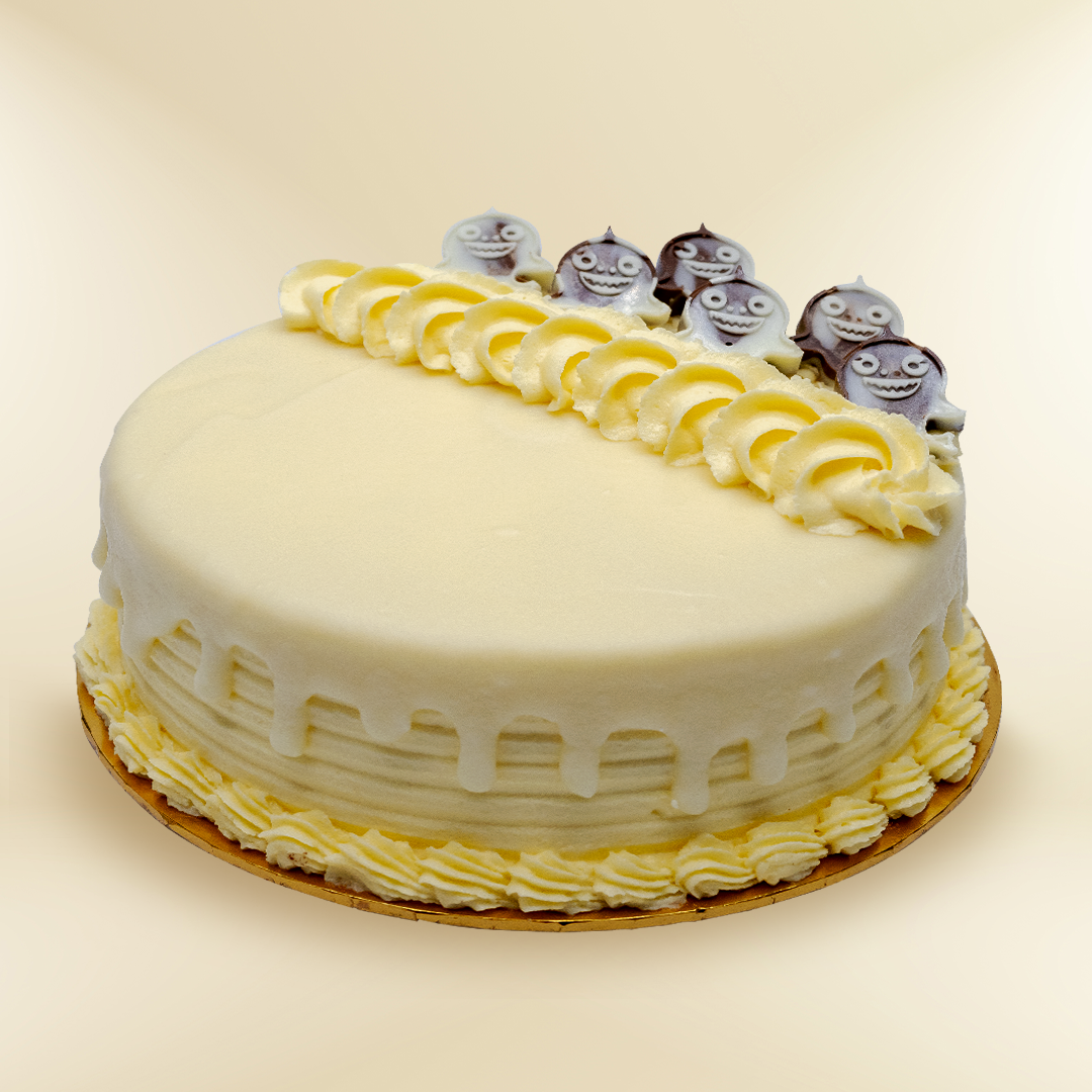 Round Shaped White Chocolate Cake