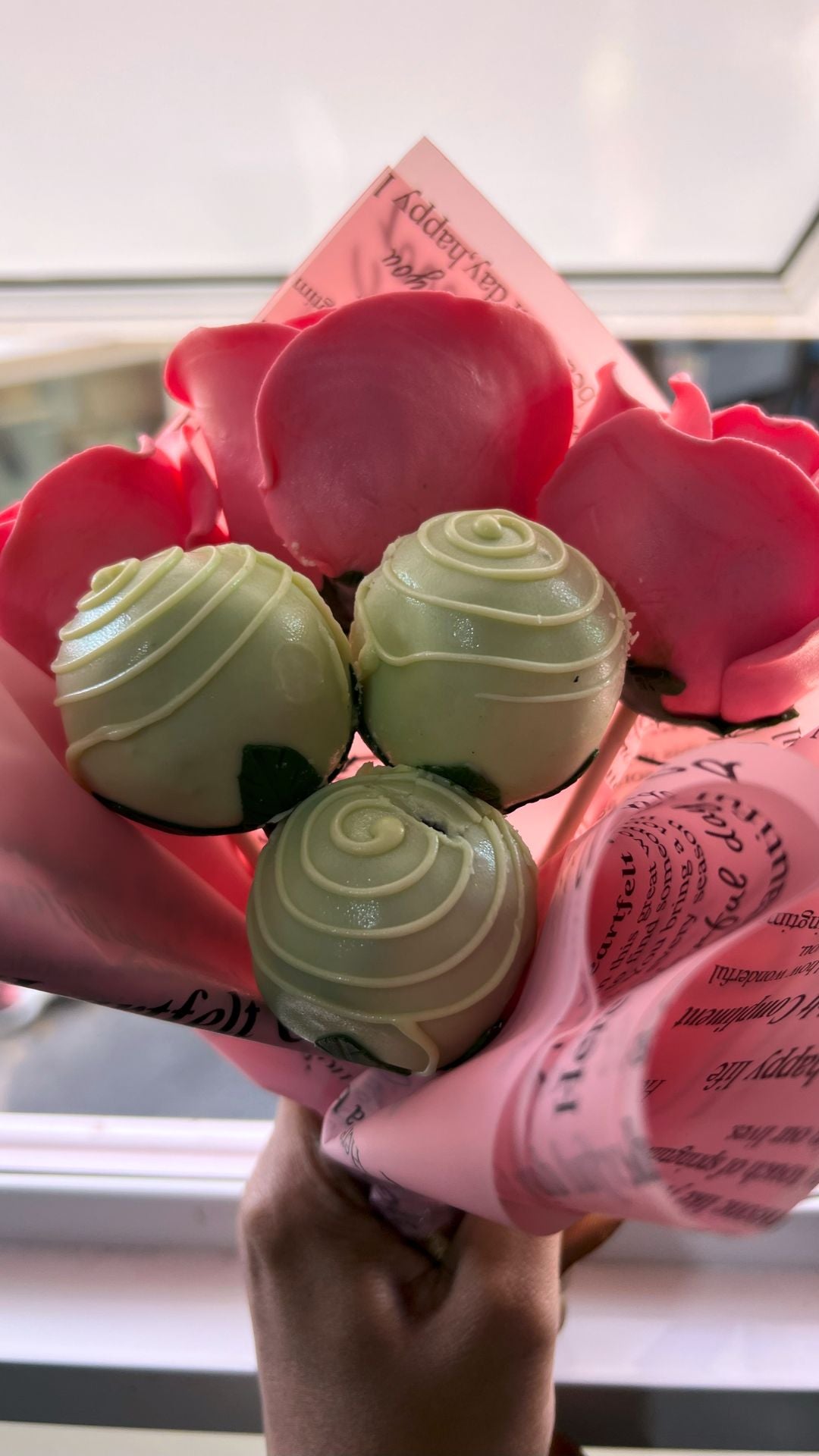 Countline Special Cake Pop Bouquet