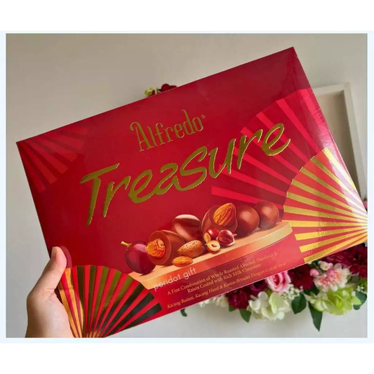 Alfredo Treasures Almond Milk Chocolate 160g