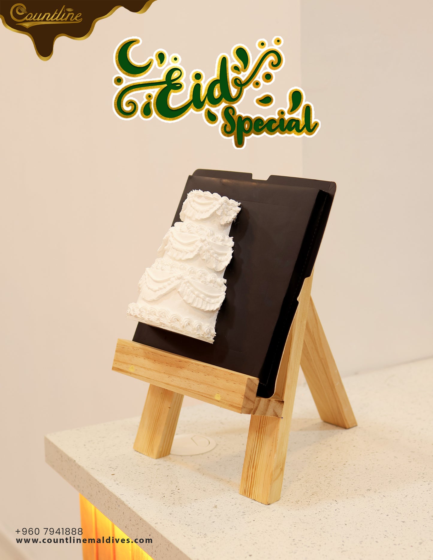 Floating Cake - 3 Layer