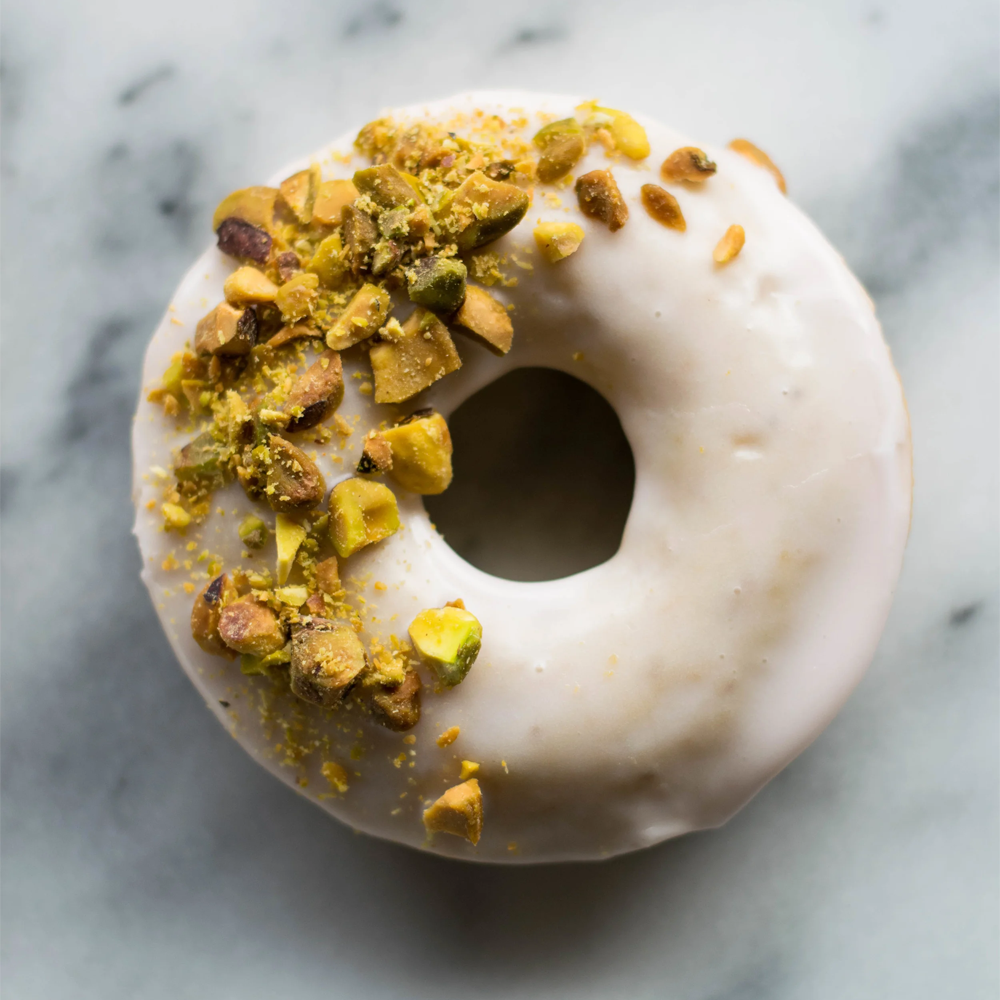 [MVB0531] Pistachio Doughnut