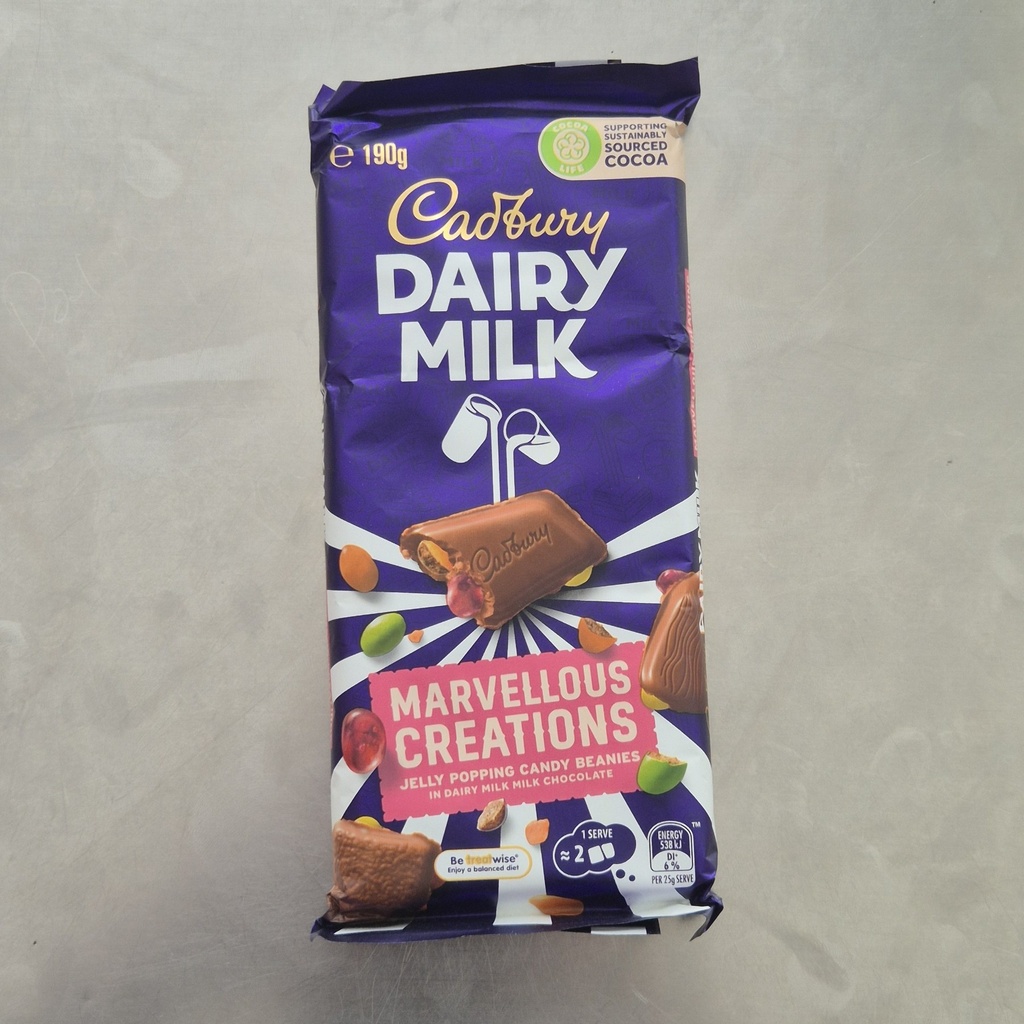 [SCP0017] Cadbury Dairy Milk Caramilk Marvellous Creations Milk 190g